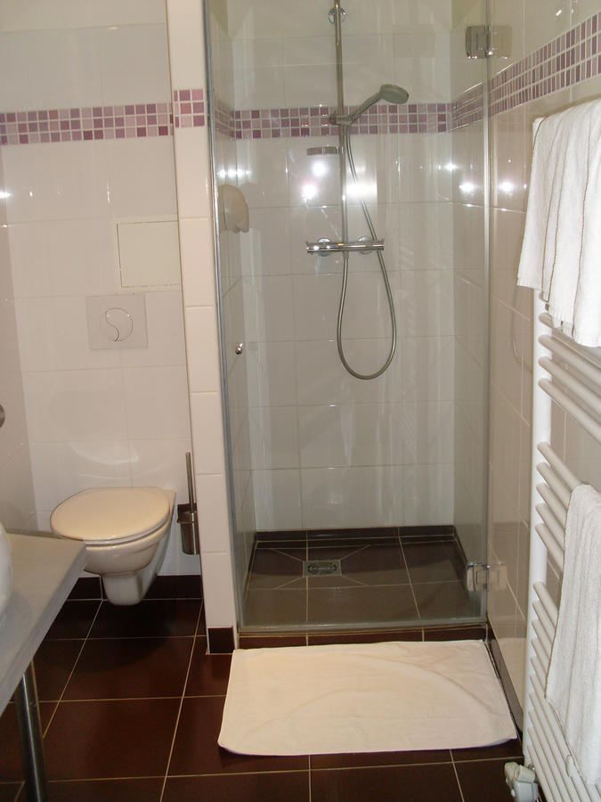Hôtel Le Parc Marly-le-Roi Quarto foto